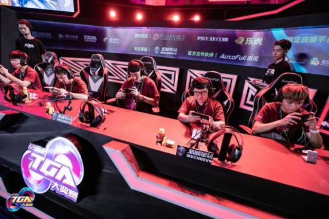 尤文图斯 尤文图斯