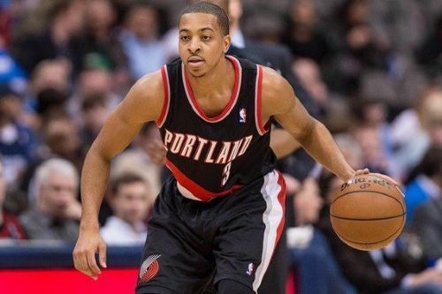 苦苦支撑 苦苦支撑